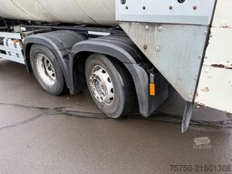 MERCEDES-BENZ Antos 2533 6x2 Faun Rotopress 520