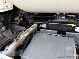 MERCEDES-BENZ Antos 2533 6x2 Faun Rotopress 520