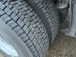 IVECO STRALIS 360 RIBALTABILE + GRU 6X2