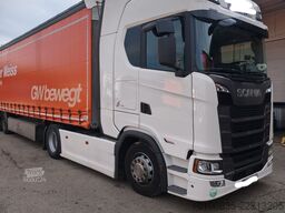 SCANIA Super S460