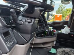 SCANIA Super S460