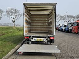 VOLKSWAGEN CRAFTER 35 2.0 Bakwagen Laadklep!