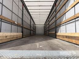 Schmitz Cargobull Curtainsider Standard