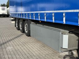 Schmitz Cargobull Curtainsider Standard Getränke