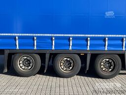 Schmitz Cargobull Curtainsider Mega Getränke