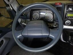 FUSO Canter Fuso Koffer 7C15 LBW