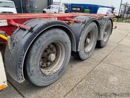 D-TEC FT-43-03V FT-43-03V / 3x Extendable / 1x Lift Axle