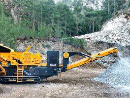 FABO crusher 150-300 TPH Mobile Jaw Crusher
