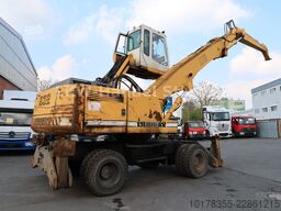 LIEBHERR A 932 Litronic, läuft, reparaturbedürftig