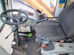 LIEBHERR A 932 Litronic, läuft, reparaturbedürftig