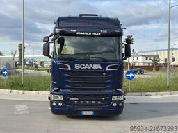 SCANIA R 560