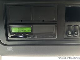 SCANIA R 560