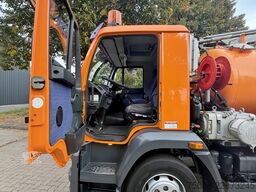 MAN LE220B - 176 TKm - Saugwagen