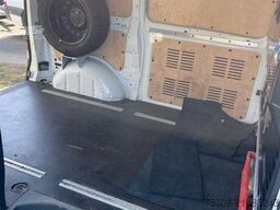 MERCEDES-BENZ Vito Kasten 109 CDI lang - AHK - 3 Sitze