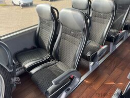 MAN Lion's Coach L/R08/Euro 6!