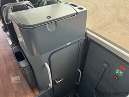 MAN Lion's Coach L/R08/Euro 6!