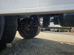PACTON T2-001 STEERING AXLE/LOADING LIFT/ BPW DRUM.