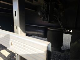 PACTON T2-001 STEERING AXLE/LOADING LIFT/ BPW DRUM.