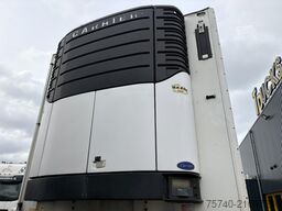 Schmitz SKO 18/LZG + STUURAS + LOADLIFT + CARRIER