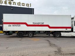 Schmitz SKO 18/LZG + STUURAS + LOADLIFT + CARRIER