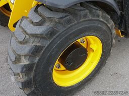JCB 525-60HI-VIZ