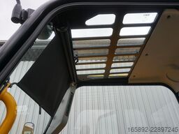 JCB 525-60HI-VIZ