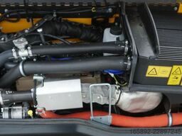 JCB 525-60HI-VIZ