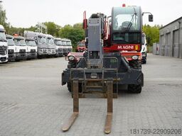 MAGNI RTH 5.26 telescopic loader / Range 26 m