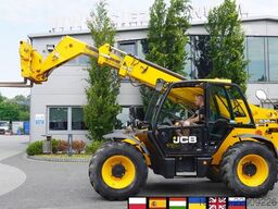 JCB 535-95 / 3.5 T / range 9.5 m / joystick