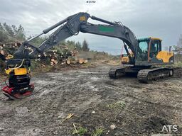 Volvo ec210cl excavator w/ rototilt, sanding bucket and