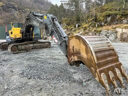 Volvo EC360 BLC excavator w/ Teeth bucket, video
