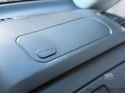 MERCEDES-BENZ Vito 113 CDI Lang Sortimo AHK 3-Sitzer