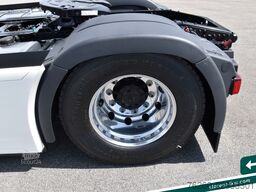 MAN TGX 18.560 LL Retarder Standklima Optiview MIETE
