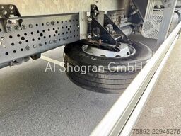 Mercedes-Benz Antos 1827 Carrier Supra 1150 / Euro 6 / LBW