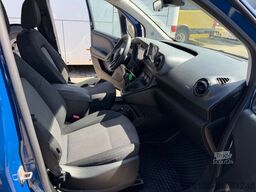 MERCEDES-BENZ Citan Kombi 110 CDI 5 Sitzer Klima