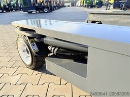 Combilift C3000 GAS TRIPLEX 4900 FREE LIFT CABIN