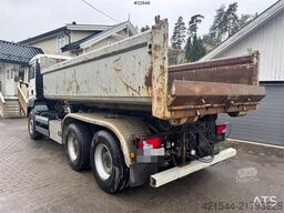 MAN TGS 26.420 6x4 hooklift truck – container – crane