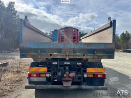 Volvo FH540 8x4 Tridem hook loader – box – 167,000 km! W