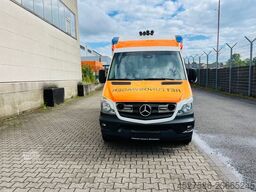 MERCEDES-BENZ Sprinter III KOFFER RWD 319CDI*RTW*RETTUNGSWAGEN