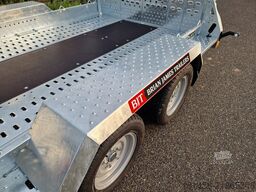 Brian James Trailers Digger Plant Rampe 543-3217-35 direkt