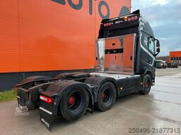 Volvo FH 16 750 6x4 GCW 80 ton / RETARDER / HYDRAULI...