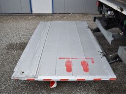 MERCEDES-BENZ Actros 2548 L E6 6x2 AHK Retarder LBW