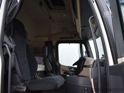 MERCEDES-BENZ Actros 2548 L E6 6x2 AHK Retarder LBW