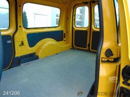 VOLKSWAGEN Caddy Maxi 2.0 TDI 4Motion -2x Schiebetür-HFT-