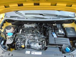 VOLKSWAGEN Caddy Maxi 2.0 TDI 4Motion -2x Schiebetür-HFT-