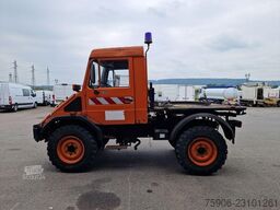 Mercedes-Benz Unimog