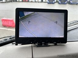 DAF LF 210 FA / 12 Ton / 450 dkm / Tacho V2 / Box /...