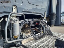 Mercedes Actros 1851 4X2 BigSpace 2x Tanks