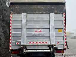 Iveco Stralis 360 4x2 box truck with full side opening.