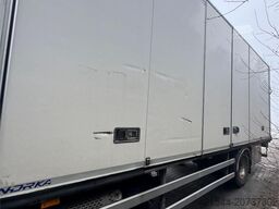 Iveco Stralis 360 4x2 box truck with full side opening.